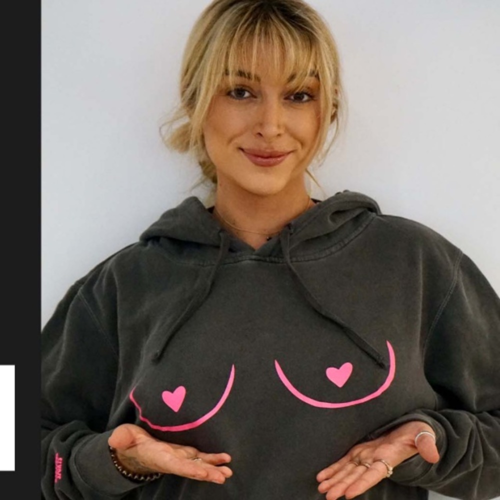 brianna chickenfry barstool sweatshirt size small